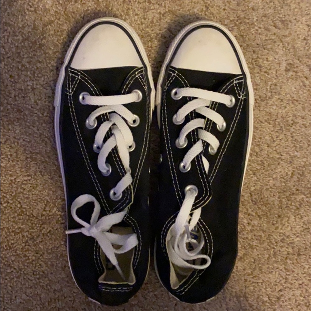 Black and white converse